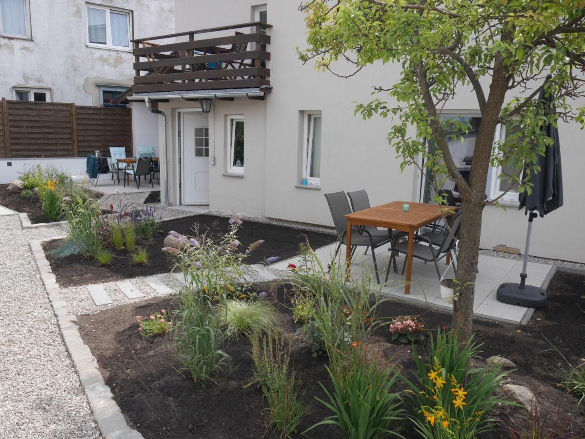 Alte Schmiede Sagard Apartment Exterior photo